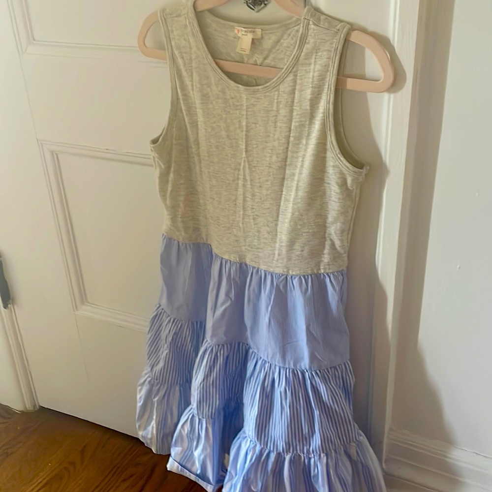Cute and comfortable Crewcuts summer dress, girls medium.